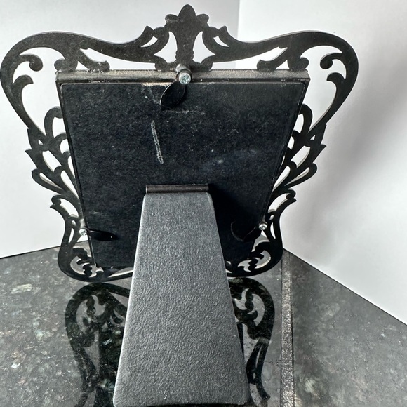 Ornate Bronze Tone Picture Frame Tabletop Filigree Ornate Metal - Picture 5 of 12